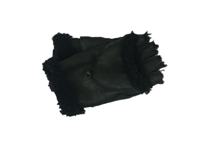 Kapuzenhandschuhe Curlylamm in sächsischer Werkstatt gefertigt