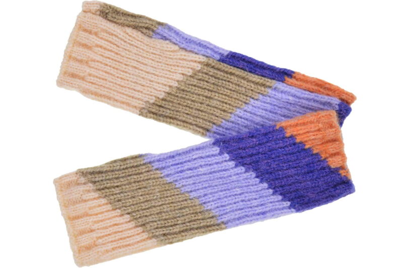 Strick Stulpen mit besonderen Streifen von Seeberger