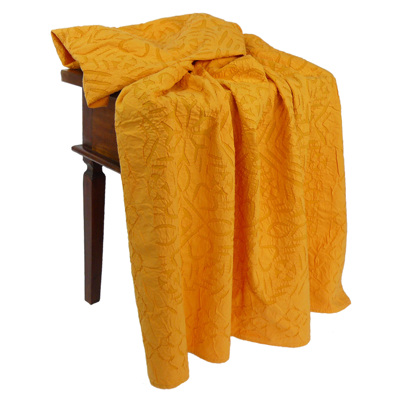 Kleine Decke 'Cutwork' gelb